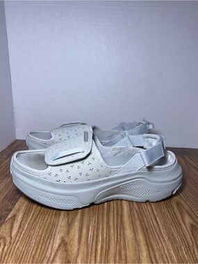 Cadense AERIO women’s SANDAL-SLIDE HYBRID size 8
